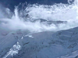 Search on in Manaslu to locate missing US skier Hilaree Nelson; six airlifted to Kathmandu